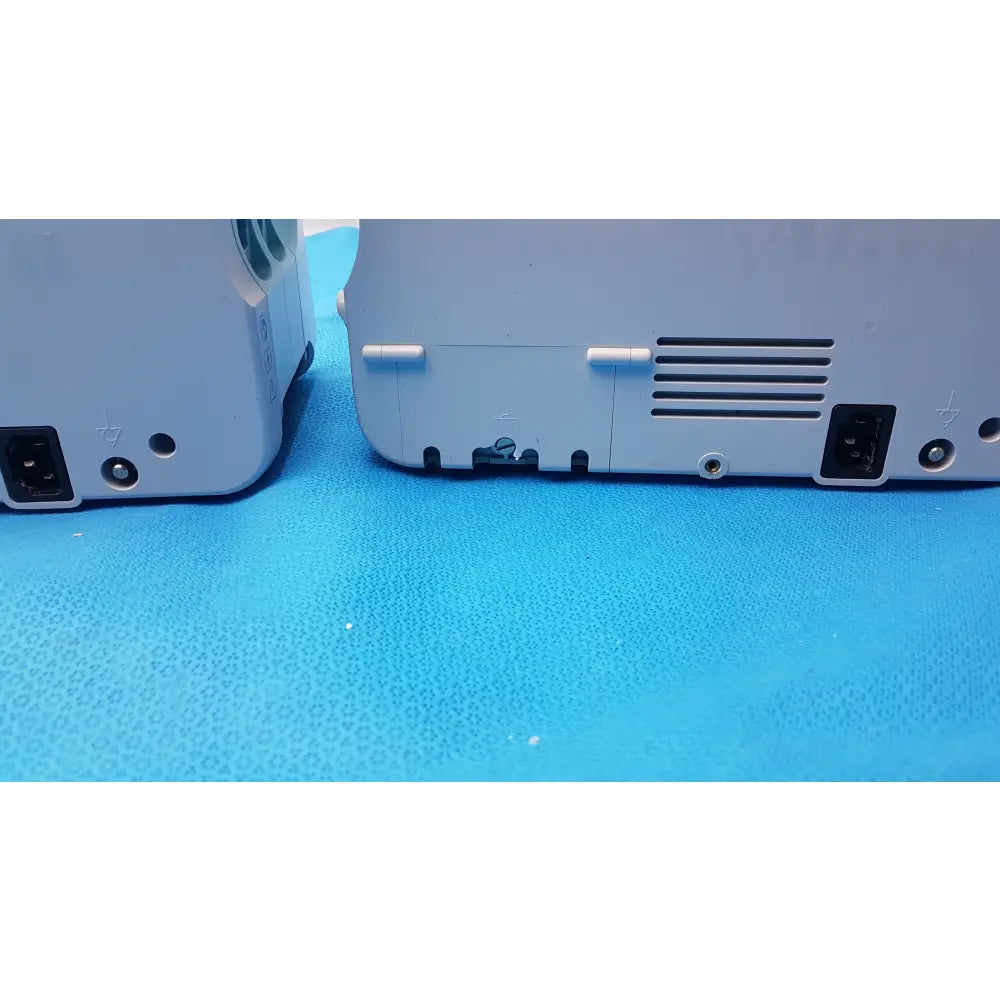 Lot of 2 Welch Allyn Connex 6500 Vital Signs Monitor - Vital Signs Monitor