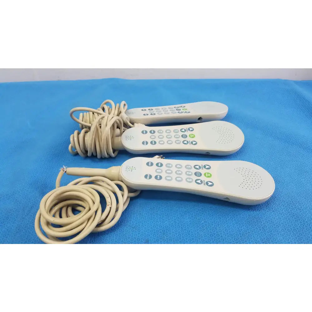 Curbell Lot of - 3 Curbell Gen4 Pillow Speaker TV Controller P/N 4C020N-Z500038 Pillow Speaker TV Controller, as-is (for parts) product photo 8