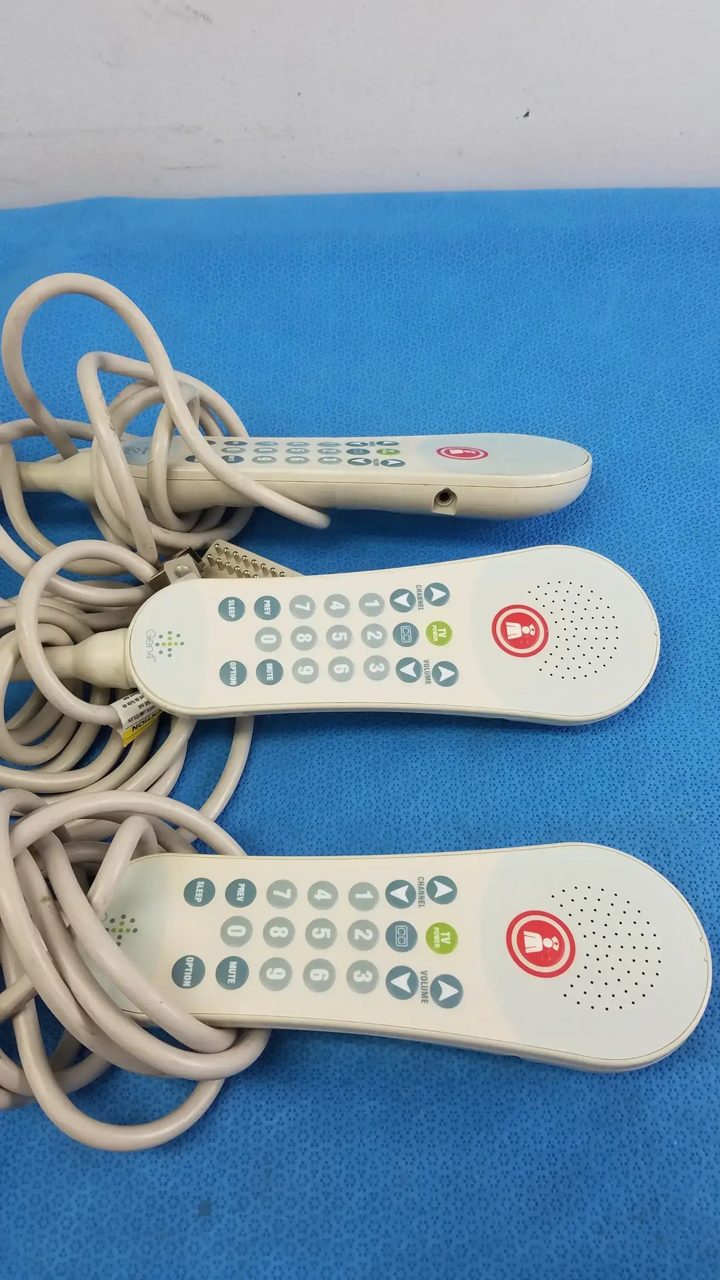 Curbell Lot of - 3 Curbell Gen4 Pillow Speaker TV Controller P/N 4C370U-Z100468 Pillow Speaker TV Controller, second-hand product photo 8