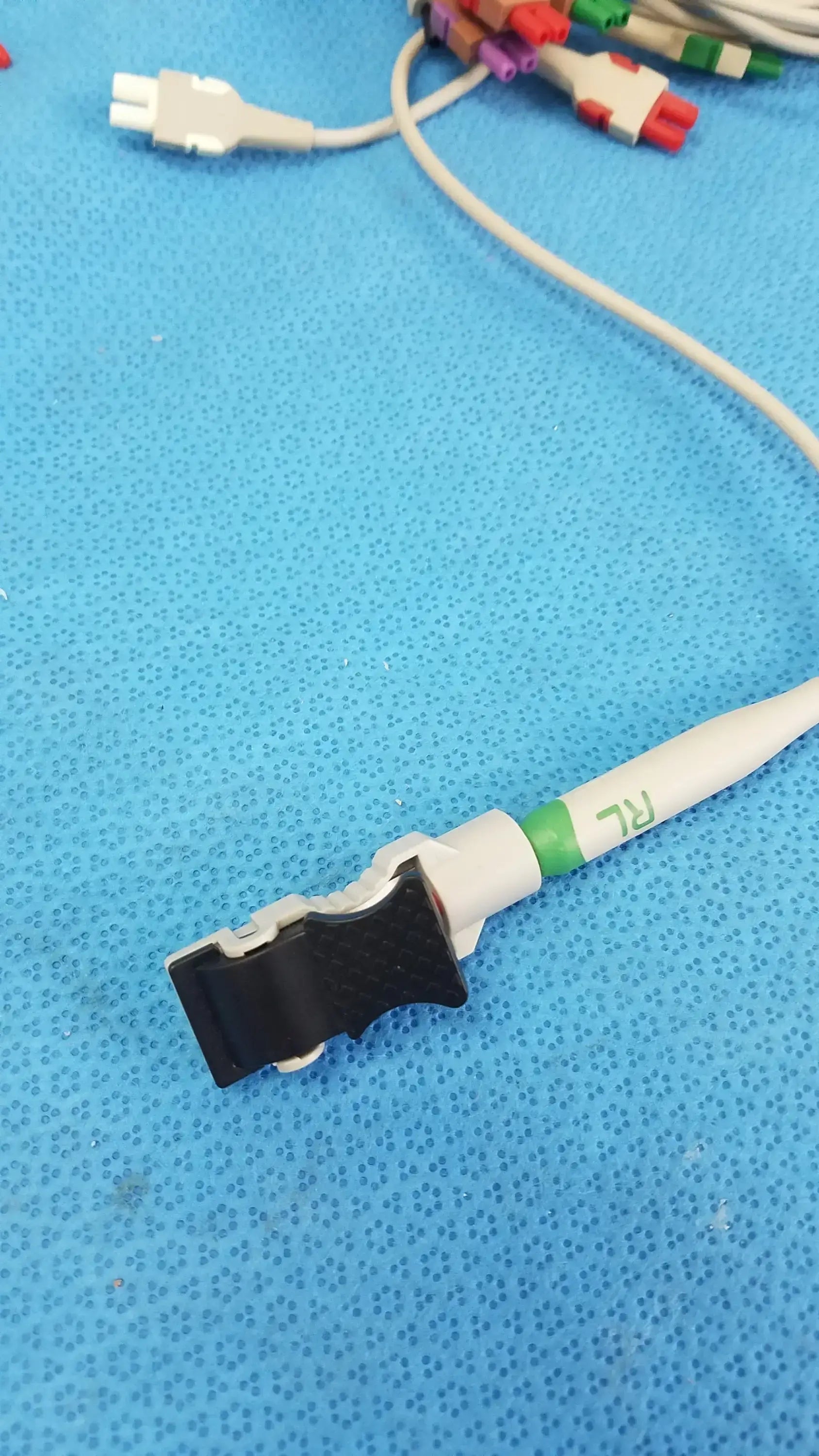 Reuse Medical Equipment Lot of - 3 Electrocardiogram Patient Cables ECG Patient Cable, second-hand product photo 14