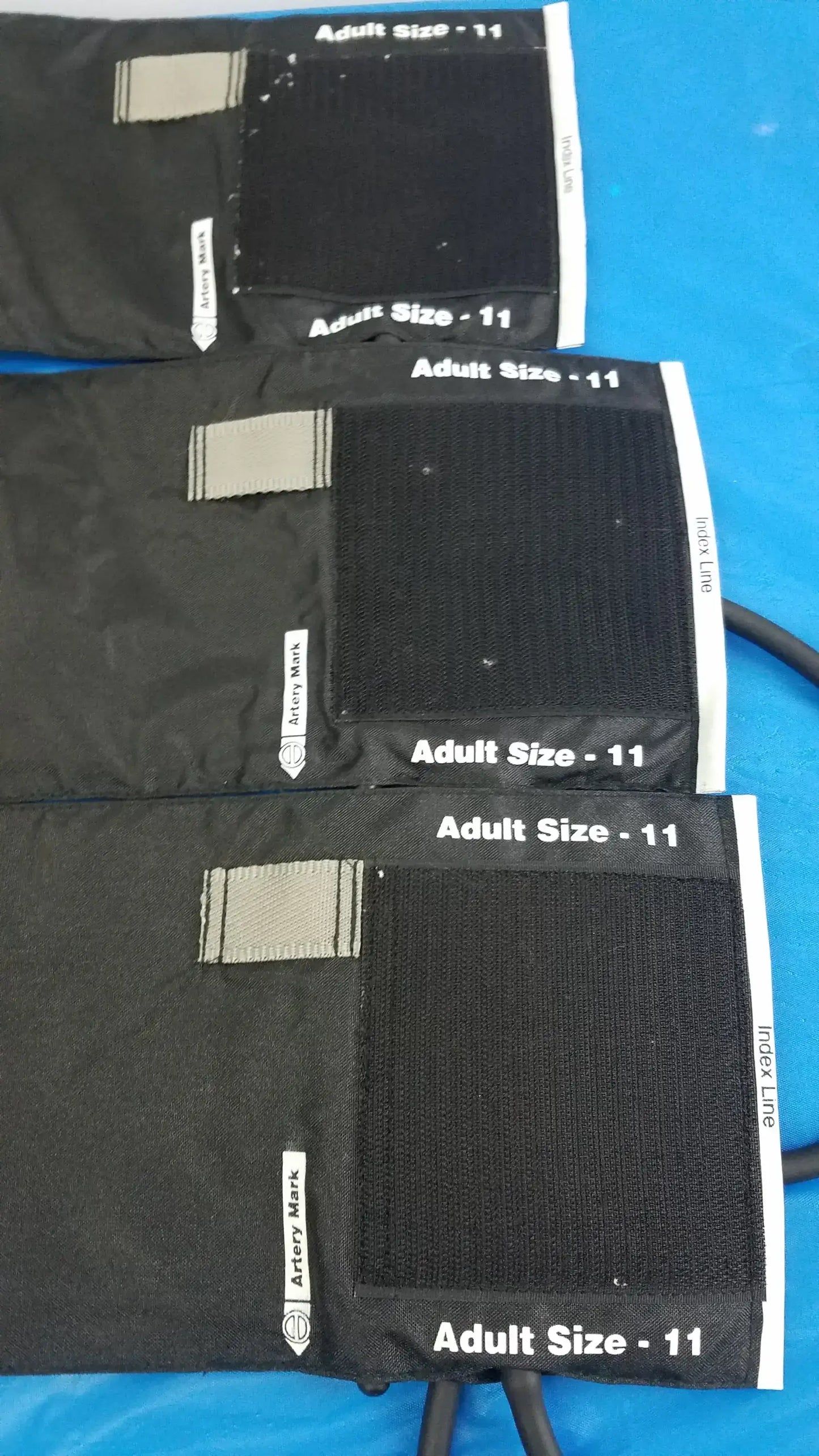 Henry Schein Lot of - 3 Henry Schein Blood Pressure Cuffs Adult 11 Blood Pressure Cuff, second-hand product photo 3