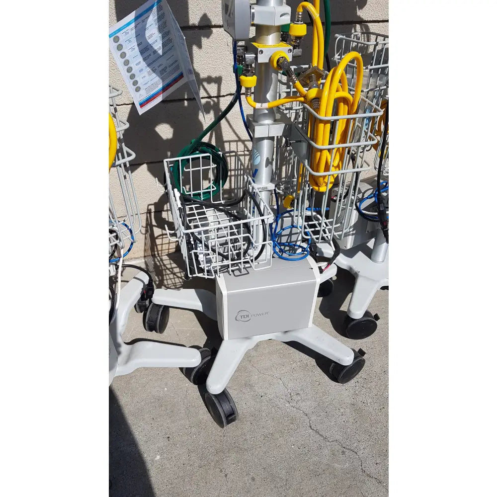 Lot of 3 Hi-VNI Technology Precision Flow Plus Respiratory Therapy Units With Stands - Respiratory Therapy Unit