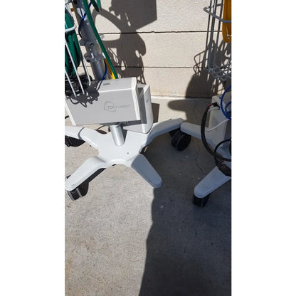 Lot of 3 Hi-VNI Technology Precision Flow Plus Respiratory Therapy Units With Stands - Respiratory Therapy Unit