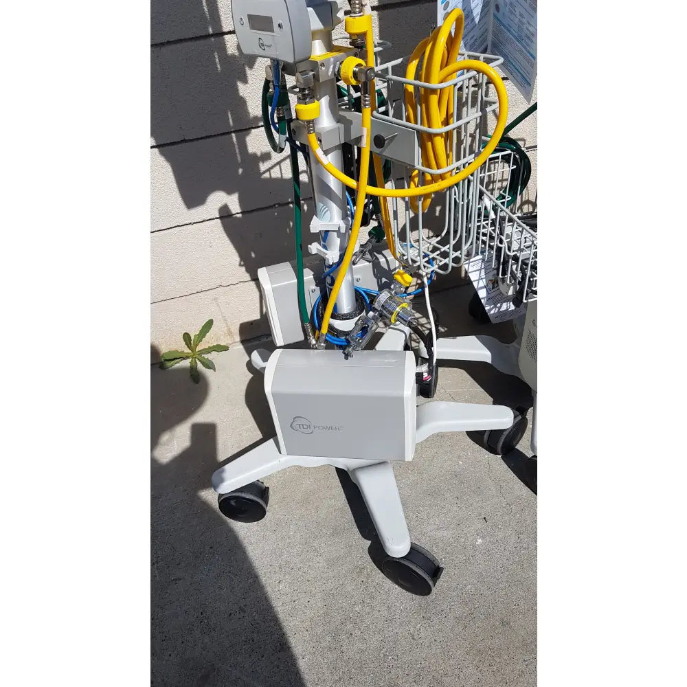 Lot of 3 Hi-VNI Technology Precision Flow Plus Respiratory Therapy Units With Stands - Respiratory Therapy Unit