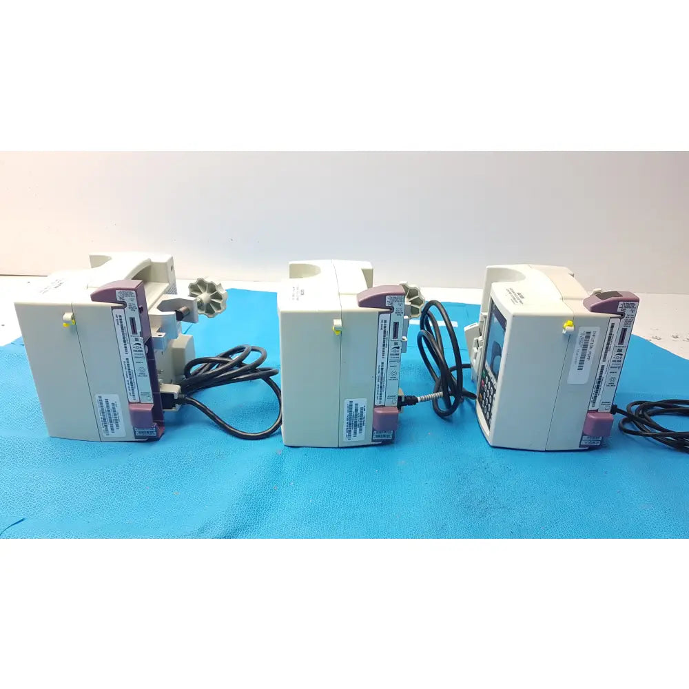 Lot of 3 Hospira DWL-AG132 Plum A+ Infusion pumps - Volumetric Single-Channel Dual-Line Infusion Pump