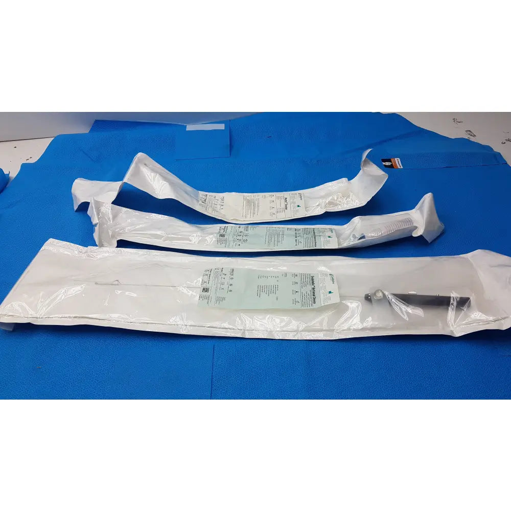 Lot of 3 LeMaitre Vascular Instruments Martin Dissector 4200-10 MollRing Cutter 4200-45 EndoHelix - Vascular Instrument