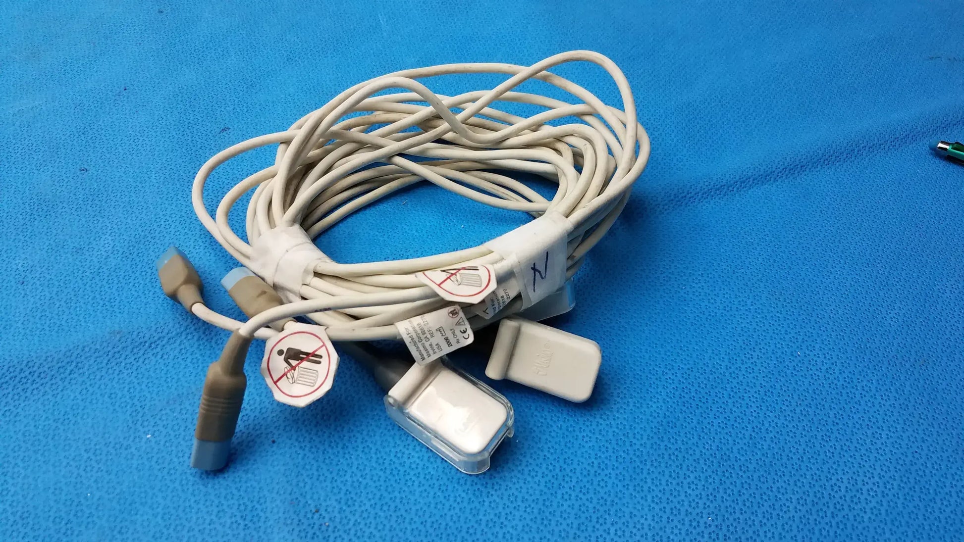Masimo Lot of 3 Masimo LNCS SpO2 Patient Cables Patient Cable, second-hand product photo 1