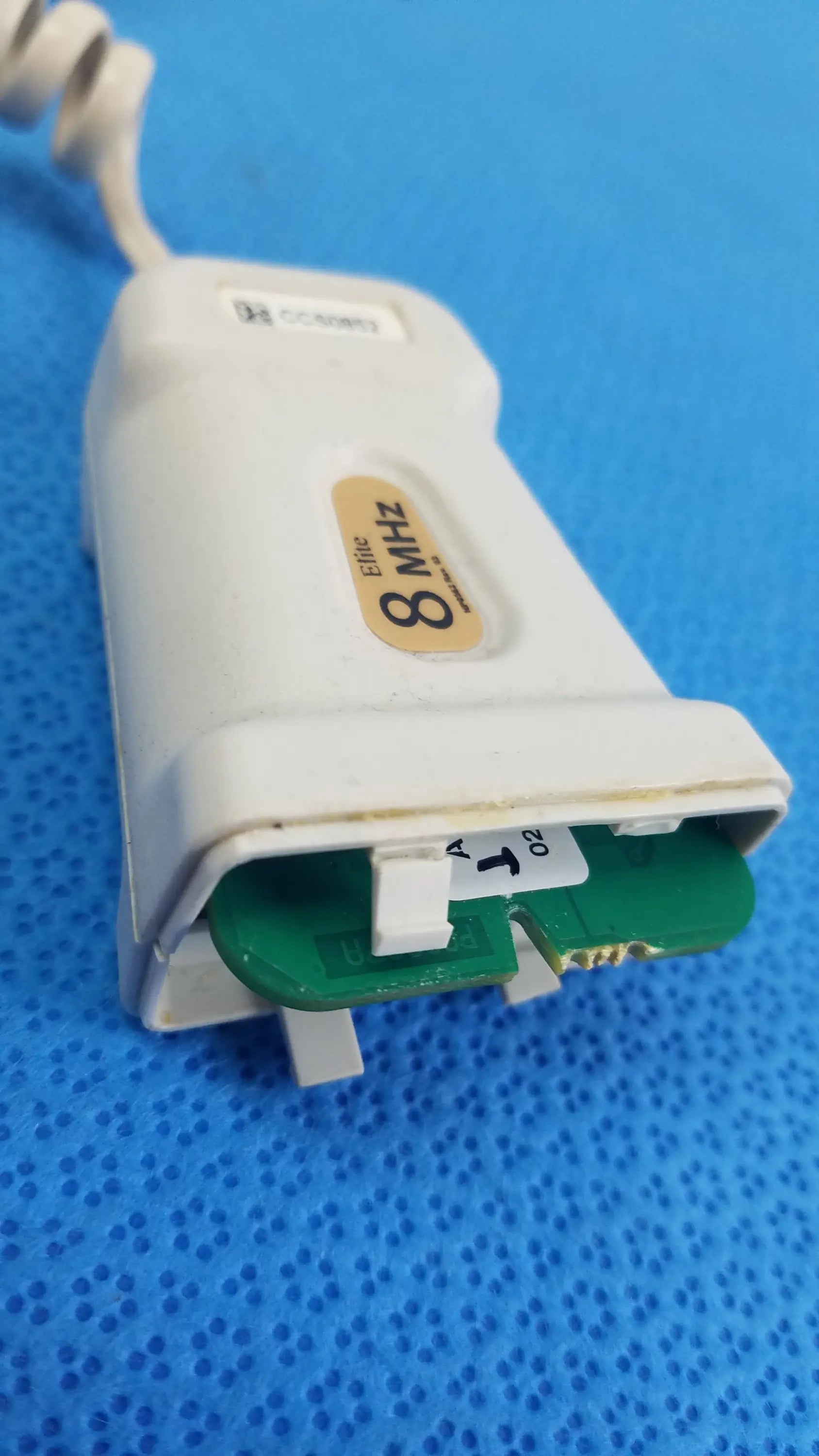 White plastic medical equipment lot of 3 natus neurology elite 200r handheld dopplers with 8 mhz label and circuit board