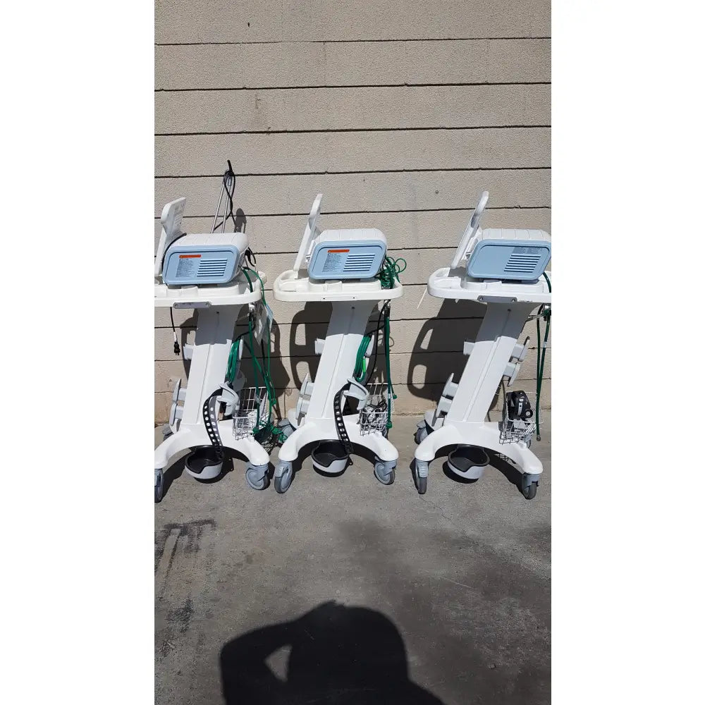 Lot of 3 Philips Respironics V60 Ventilators With Rolling Stands - Ventilator