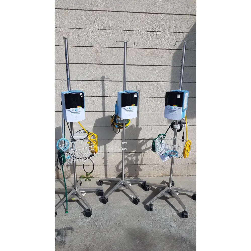 Lot of 3 Vapotherm Precision Flow Plus Hi-VNI Respiratory Units With Rolling Stands - Respiratory Unit