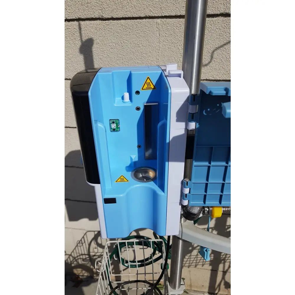 Lot of 3 Vapotherm Precision Flow Plus Hi-VNI Respiratory Units With Rolling Stands - Respiratory Unit