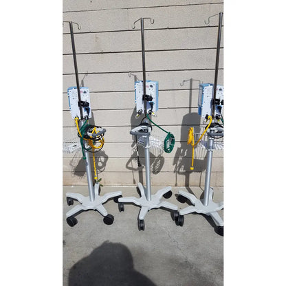 Lot of 3 Vapotherm Respiratory Therapy Units With Stands Ref Precision Flow Plus - Respiratory Therapy Unit