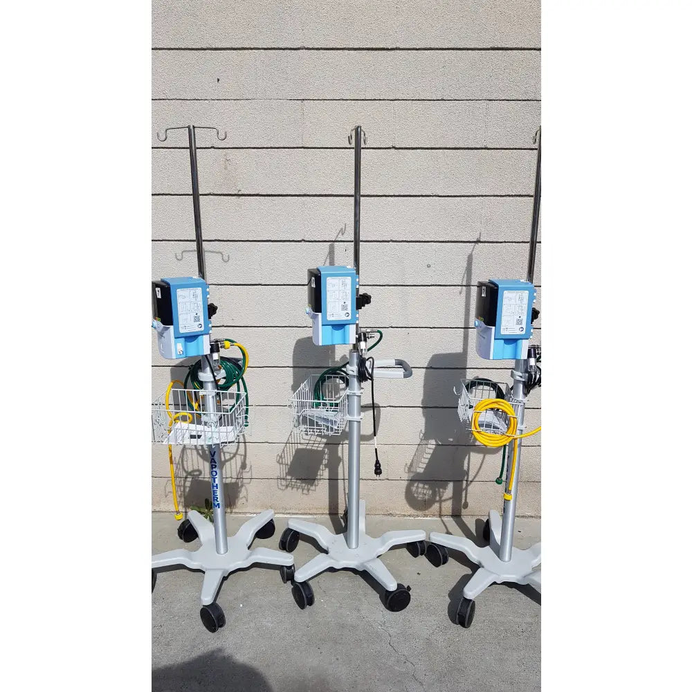 Lot of 3 Vapotherm Respiratory Therapy Units With Stands Ref Precision Flow Plus - Respiratory Therapy Unit