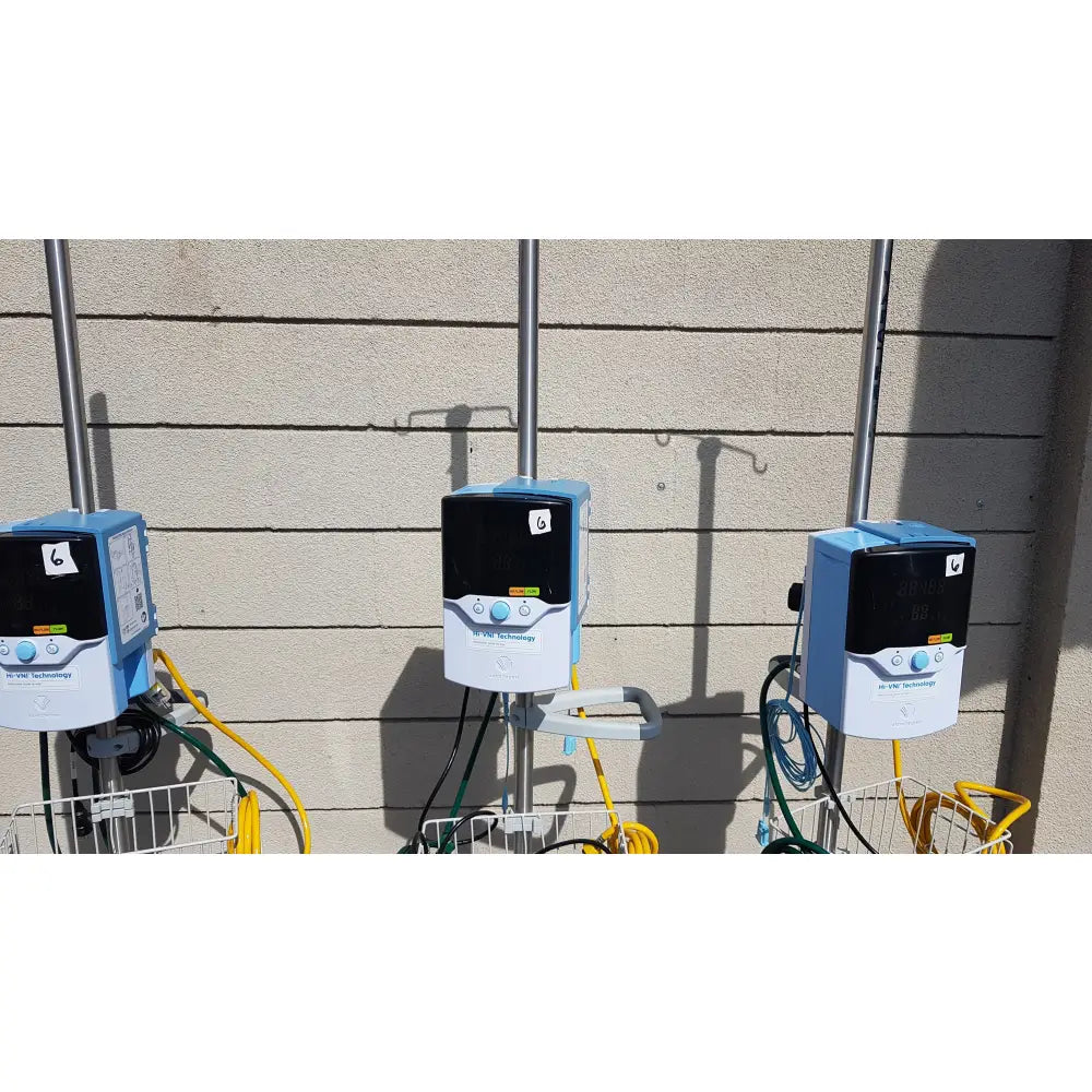 Lot of 3 Vapotherm Respiratory Therapy Units With Stands Ref Precision Flow Plus - Respiratory Therapy Unit