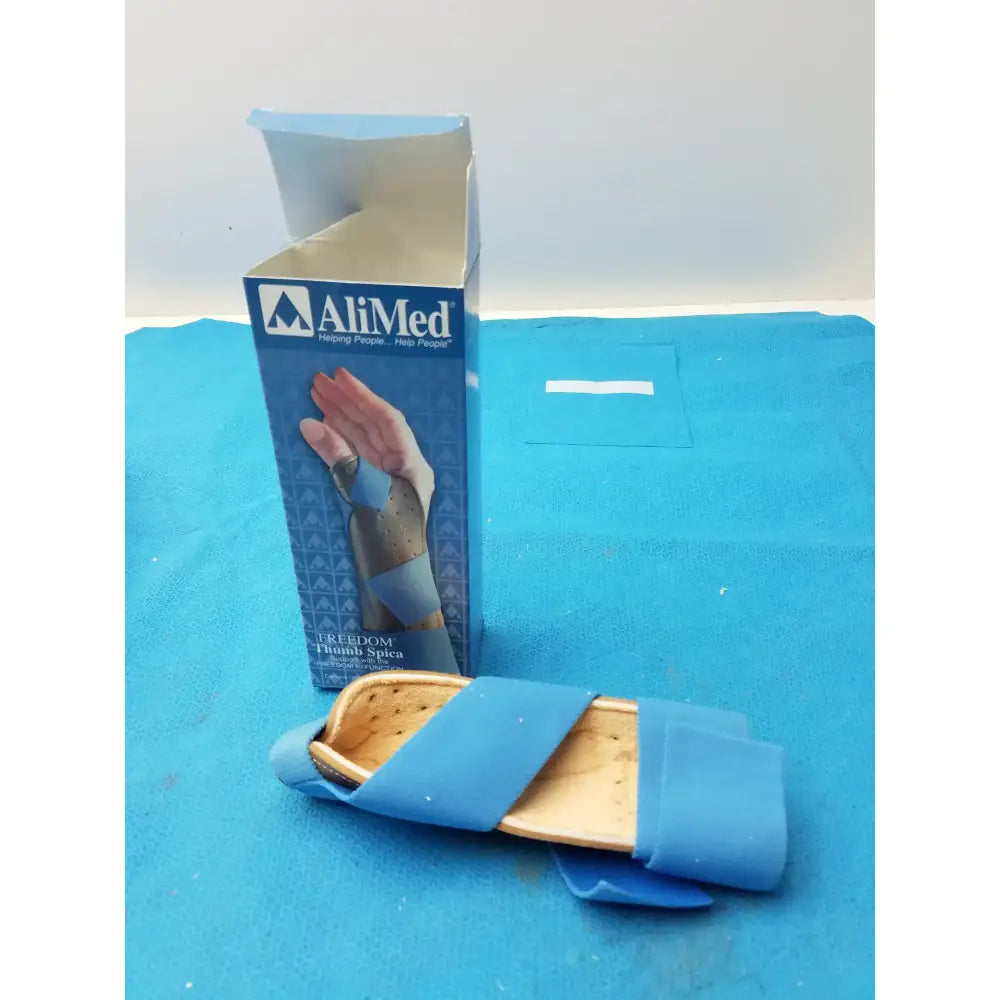 AliMed Lot of - 5 AliMed Freedom Thumb Spica Splint Medium/Large 5785 Thumb Spica, second-hand product photo 4