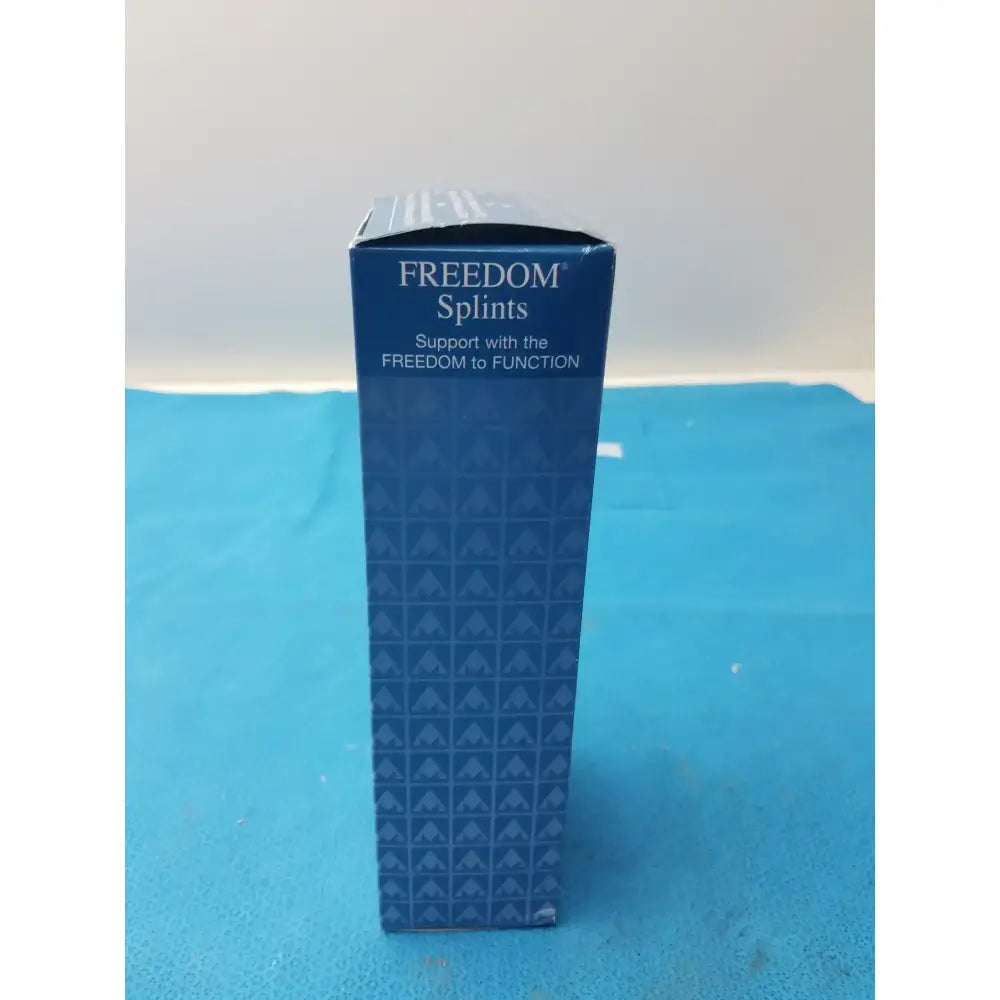 AliMed Lot of - 5 AliMed Freedom Thumb Spica Splint Medium/Large 5785 Thumb Spica, second-hand product photo 11