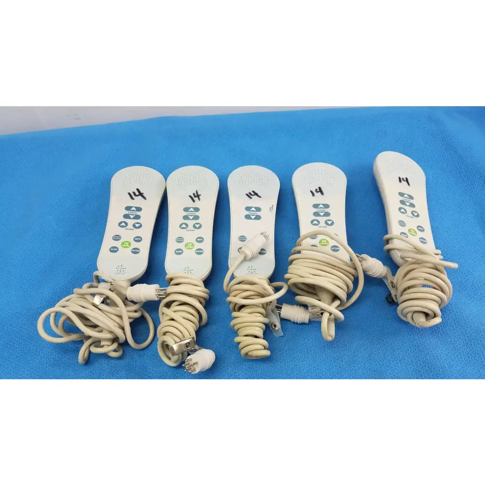 Curbell Lot of - 5 Curbell Gen4 Pillow Speaker TV Controller P/N 4D020N-Z500038 Pillow Speaker TV Controller, second-hand product photo 1
