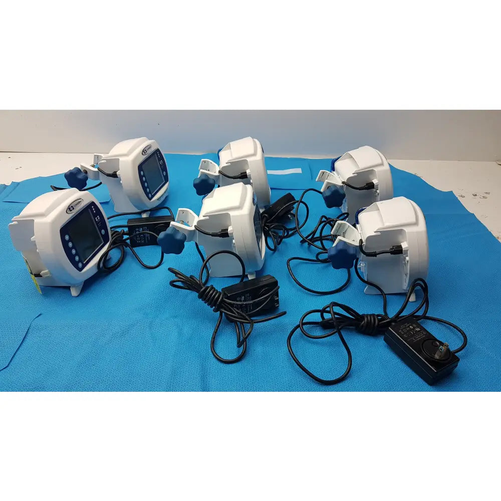 Lot of 6 Covidien Enteral Feeding Pumps With Power Supply - Enteral Infusion Pump