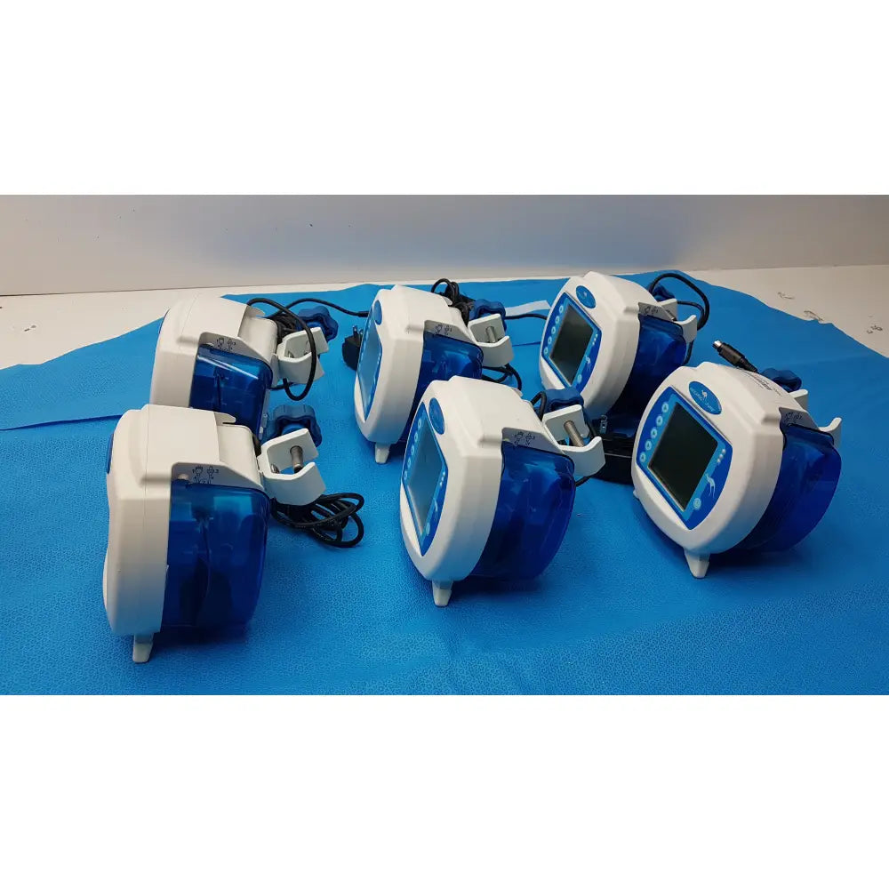 Lot of 6 Covidien Enteral Feeding Pumps With Power Supply - Volumetric Enteral Feeding Pump