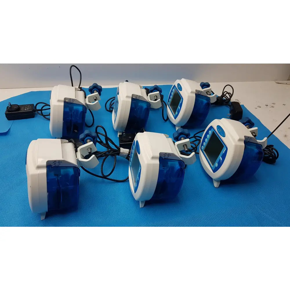 Lot of 6 Covidien Kangaroo Enteral Feeding Infusion Pumps With Power Supplies - Volumetric Enteral Feeding Pump