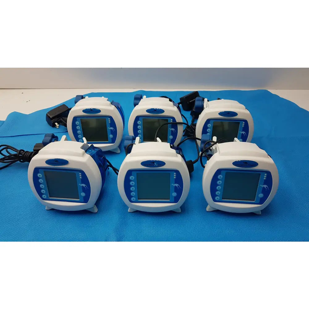 Lot of 6 Covidien Kangaroo Enteral Feeding Infusion Pumps With Power Supplies - Volumetric Enteral Feeding Infusion Pump
