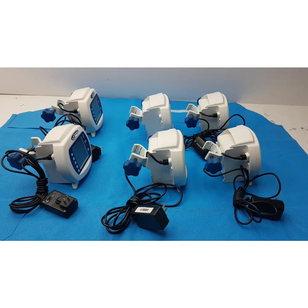 Lot of 6 Covidien Kangaroo Enteral Feeding Pumps With Power Supply - Enteral Feeding Pump