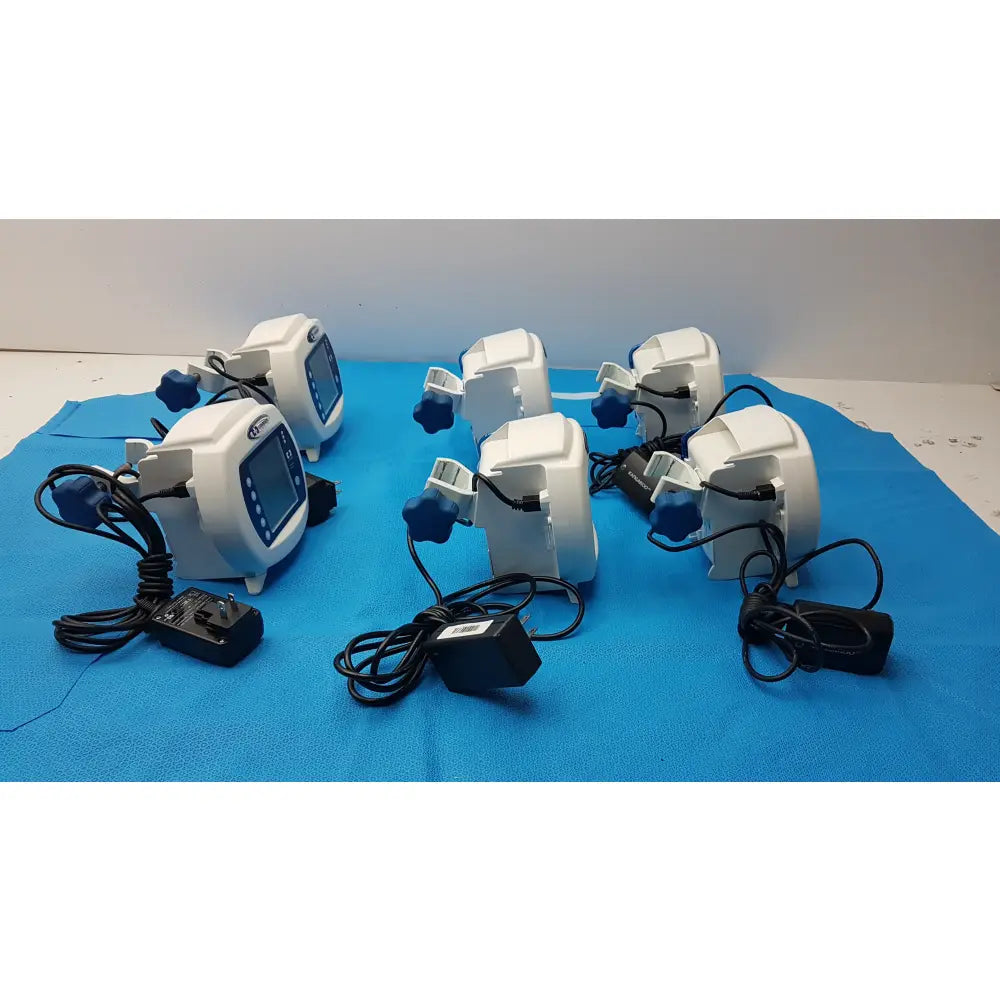 Lot of 6 Covidien Kangaroo Enteral Feeding Pumps With Power Supply - Enteral Feeding Pump