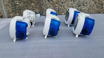 White and blue medical infusion pumps with transparent casings for enteral feeding compatible kangaroo epump devices lot of 6