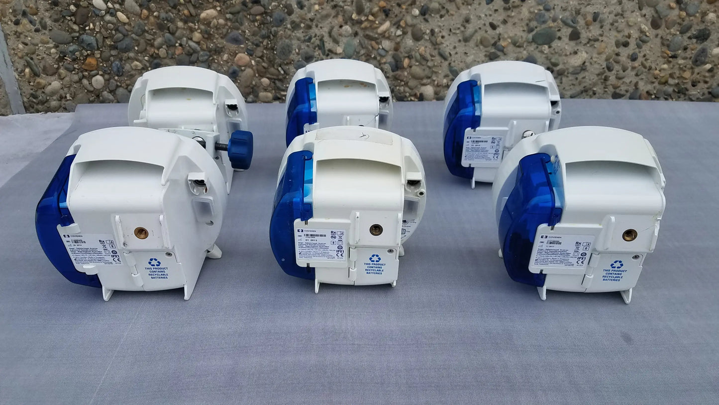 White and blue medical infusion pumps compact rectangular design lot of 6 covidien kangaroo epump enteral feeding compatible kangaroo