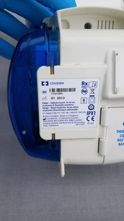 White and blue Covidien kangaroo epump enteral feeding pump featuring rx only and CE certification labels