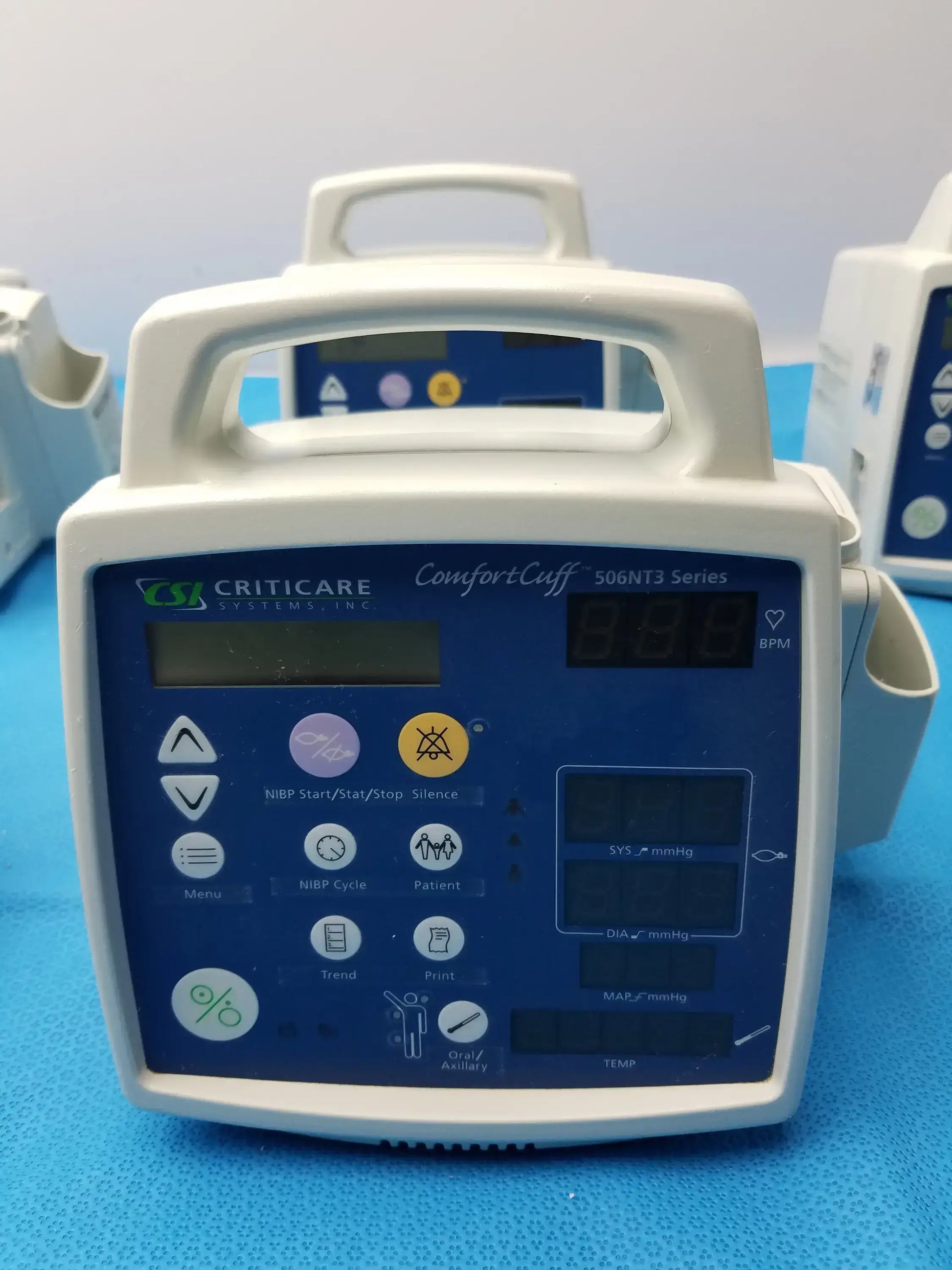 CSI Criticare Lot of - 6 CSI Criticare 506N3 Series SPo2 Patient Monitor Patient Monitor, second-hand product photo 5