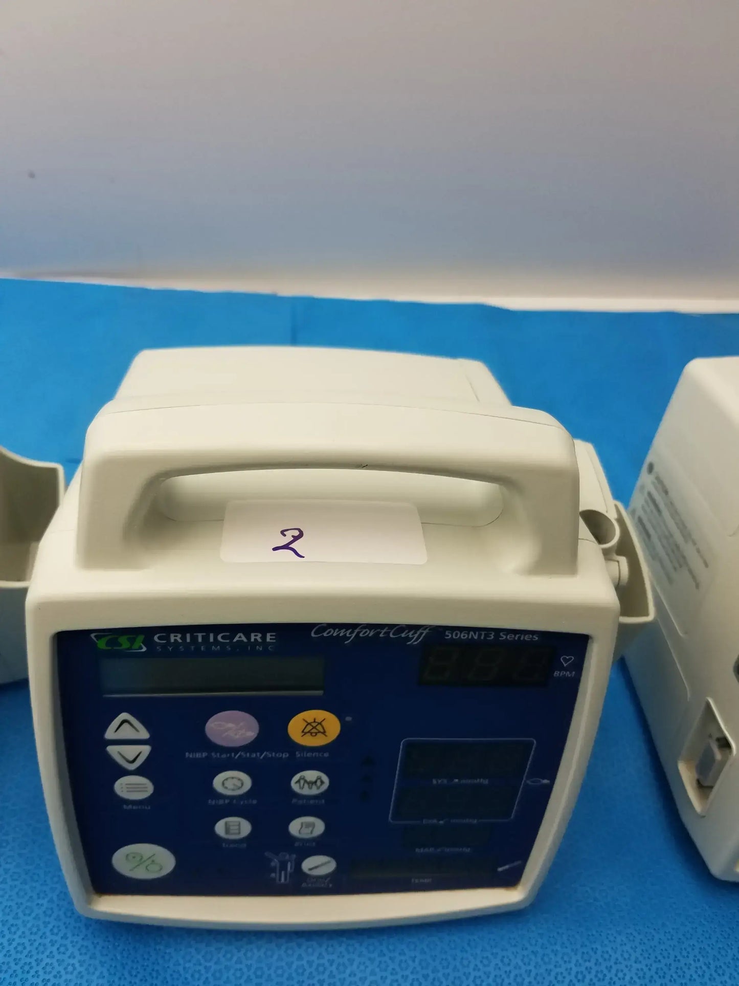 CSI Criticare Lot of - 6 CSI Criticare Comfort Cuff 506N3 Series Patient Monitor Patient Monitor, second-hand product photo 6