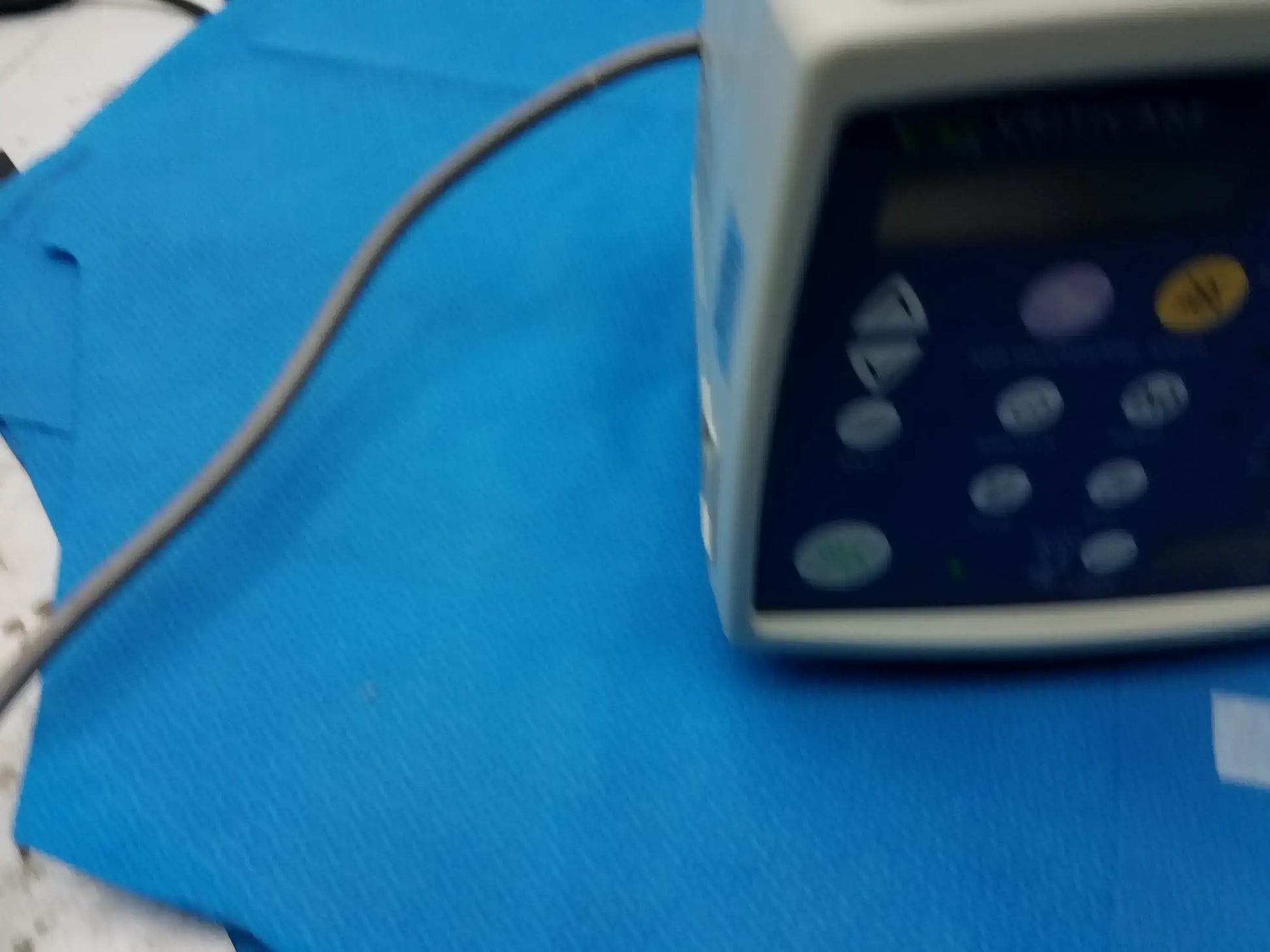 CSI Criticare Lot of - 6 CSI Criticare Comfort Cuff 506N3 Series Patient Monitor Patient Monitor, second-hand product photo 34