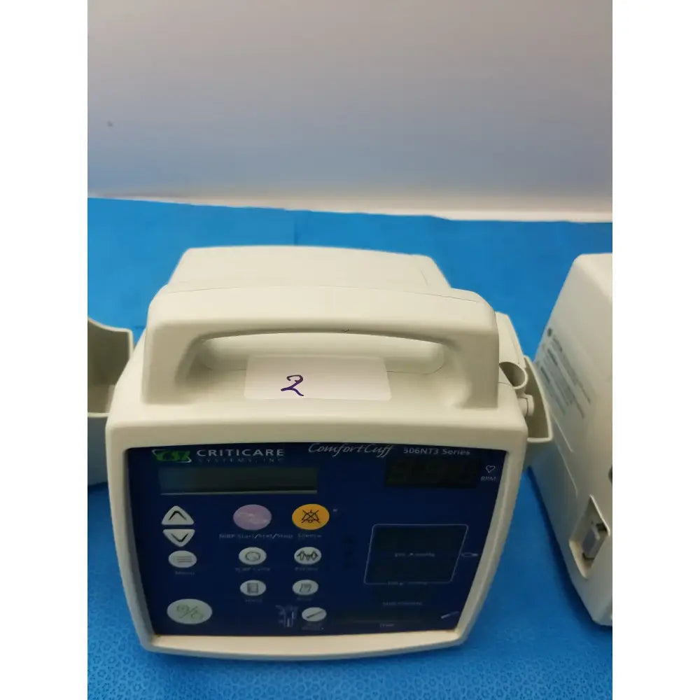 CSI Criticare Lot of - 6 CSI Criticare Comfort Cuff 506N3 Series Patient Monitor Patient Monitor, second-hand product photo 6