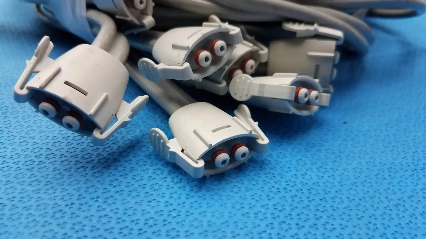 Reuse Medical Equipment Lot of 7 NiBP Air Hose Fast Connector Double Tube NiBP Air Hose Fast Connector, second-hand product photo 4