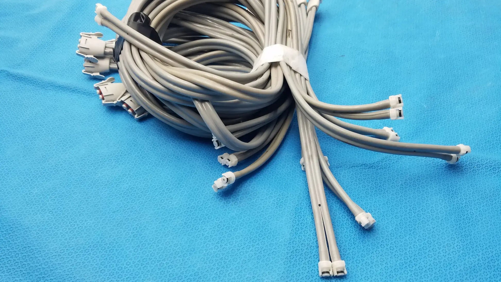 Reuse Medical Equipment LOT OF 9 Double Tube NIBP Blood Pressure Hose Fast Connector Vital Signs Monitor Accessories, second-hand product photo 5