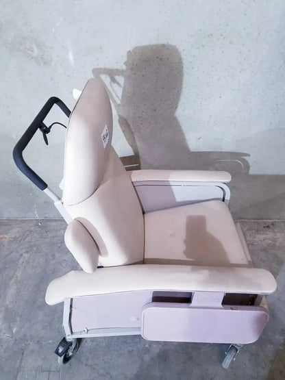 Drive medical LUMEX Clinical Care Chair Recliner, 3 Position Charcoal Clinical Care Recliner, second-hand product photo 12