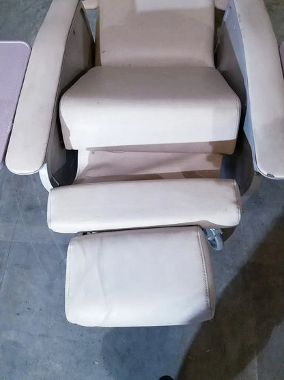 Drive medical LUMEX Clinical Care Chair Recliner, 3 Position Charcoal Clinical Care Recliner, second-hand product photo 4