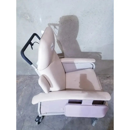 Drive medical LUMEX Clinical Care Chair Recliner, 3 Position Charcoal Clinical Care Recliner, second-hand product photo 12