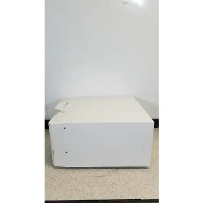 White rectangular reuse medical box with worn corner and black rivets for luminex 200 xmap multiplex ruo system