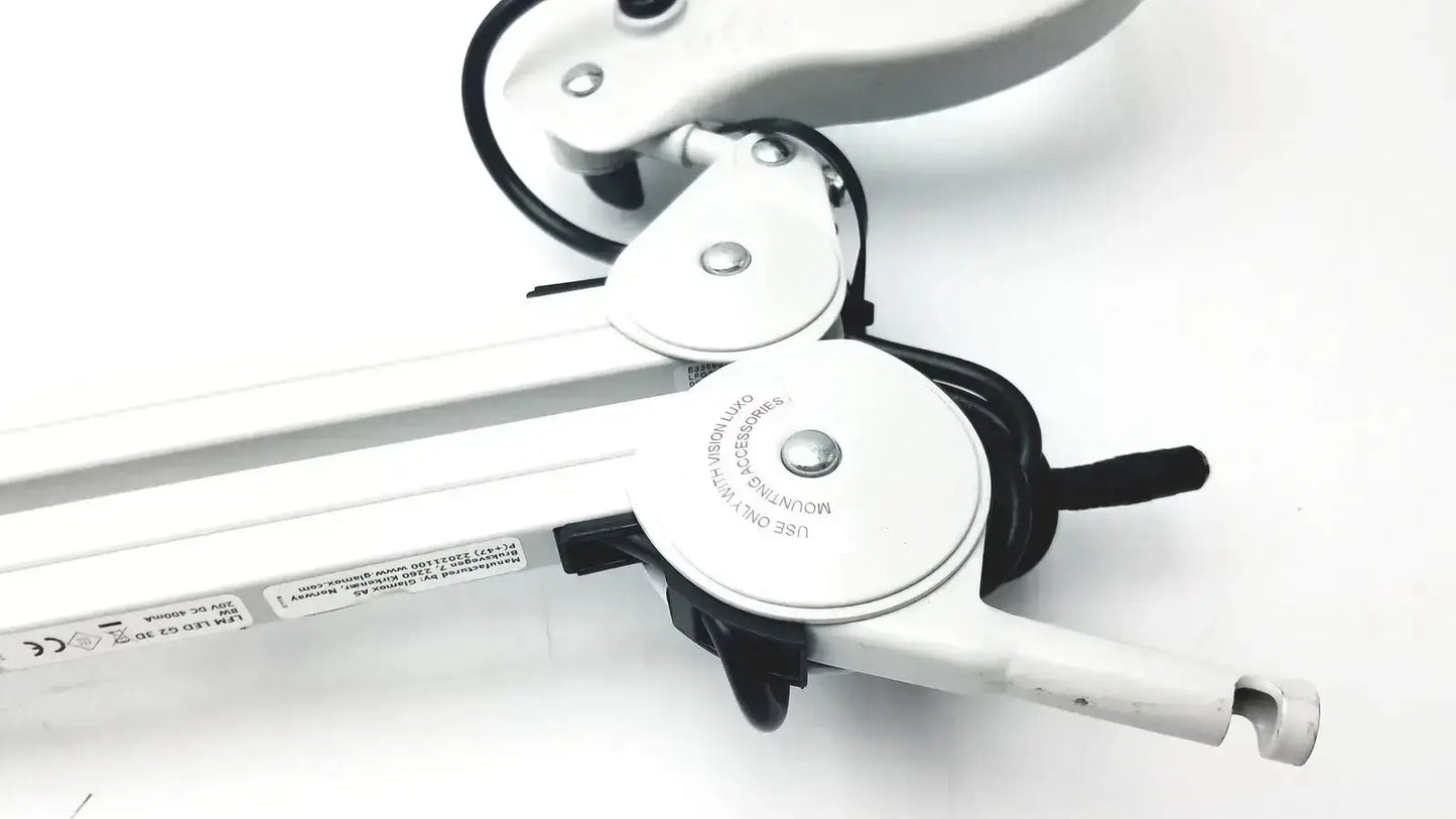 Luxo LFG028214 - LFM LED G2, 45' Arm, 3 Diopter Lens and Clamp - Untested Magnifying Lamp, as-is (for parts) product photo 9