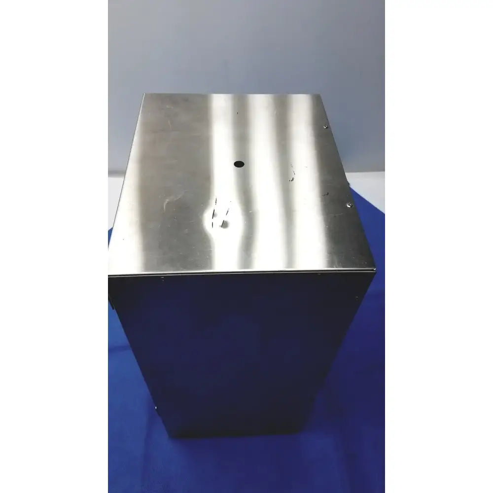 LW Scientific 30L Digital Incubator – Preowned, Tested for Basic Functions Laboratory Incubator, second-hand product photo 3