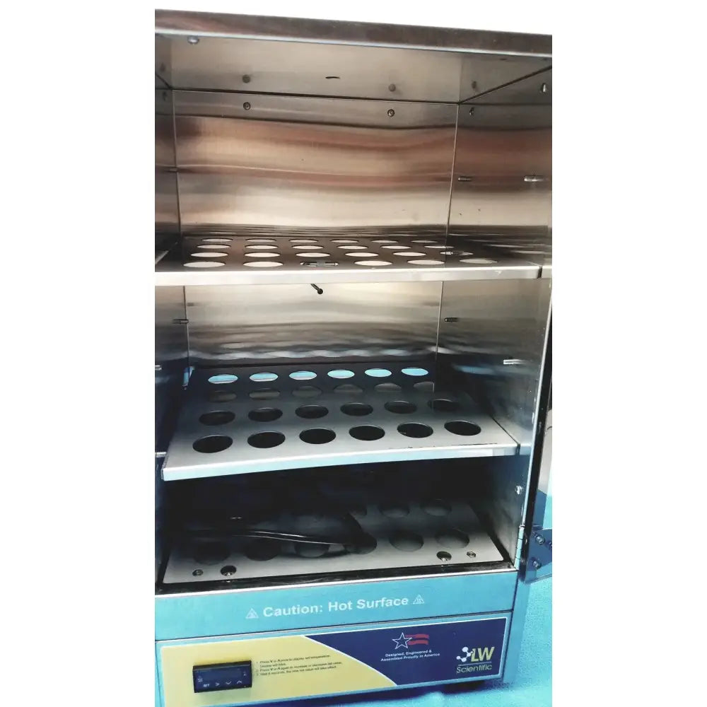 LW Scientific 30L Digital Incubator – Preowned, Tested for Basic Functions Laboratory Incubator, second-hand product photo 5