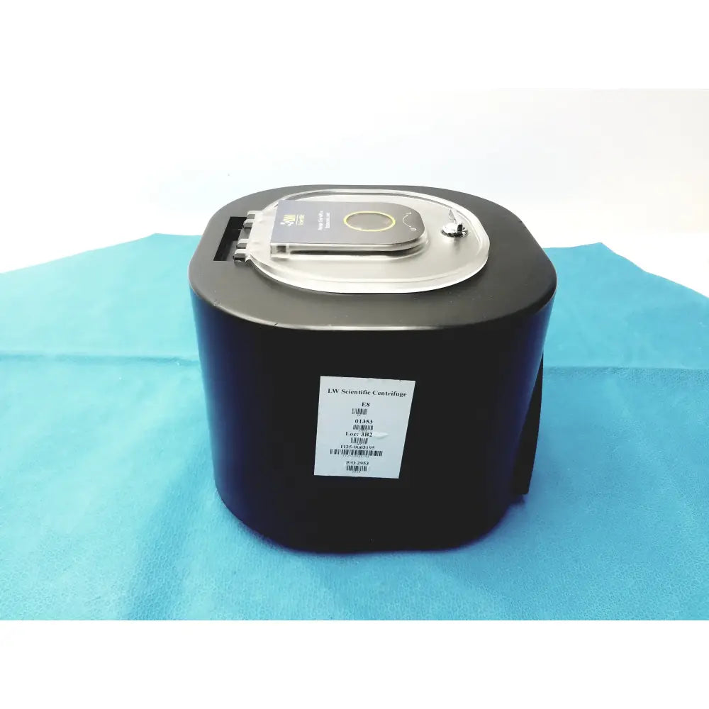 LW Scientific E8 Centrifuge With Power Cord centrifuge, second-hand product photo 7