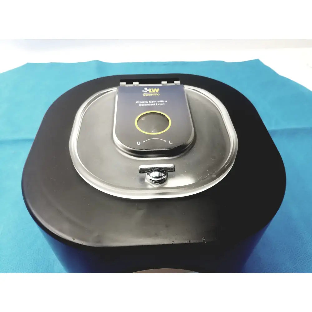 LW Scientific E8 Centrifuge With Power Cord centrifuge, second-hand product photo 3