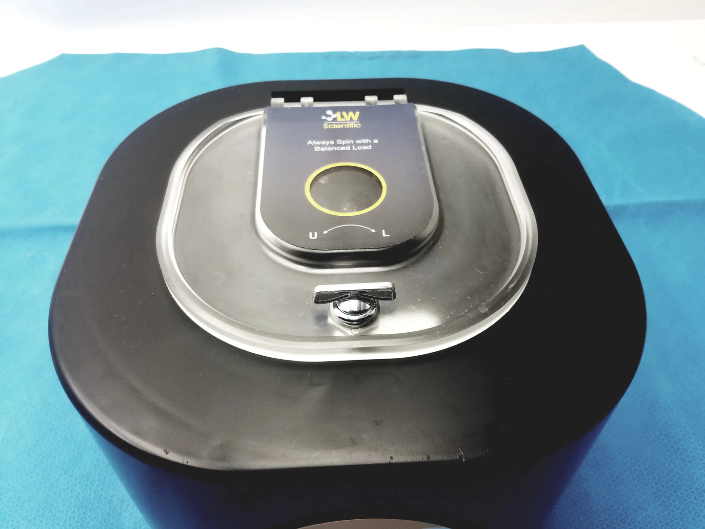 LW Scientific E8 Centrifuge With Power Cord centrifuge, second-hand product photo 3