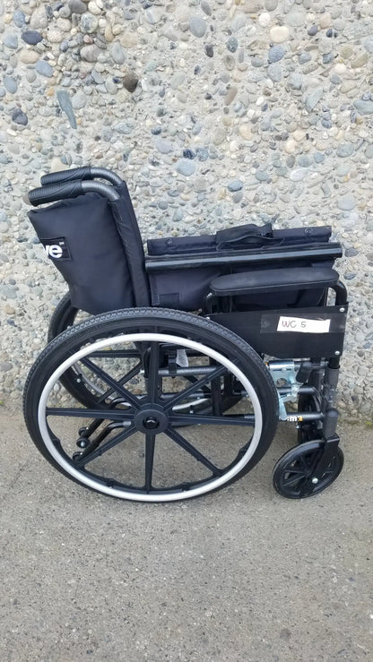 Reuse Medical Equipment M3 Manual Folding Wheelchair by Drive Medical Wheelchairs, second-hand product photo 1