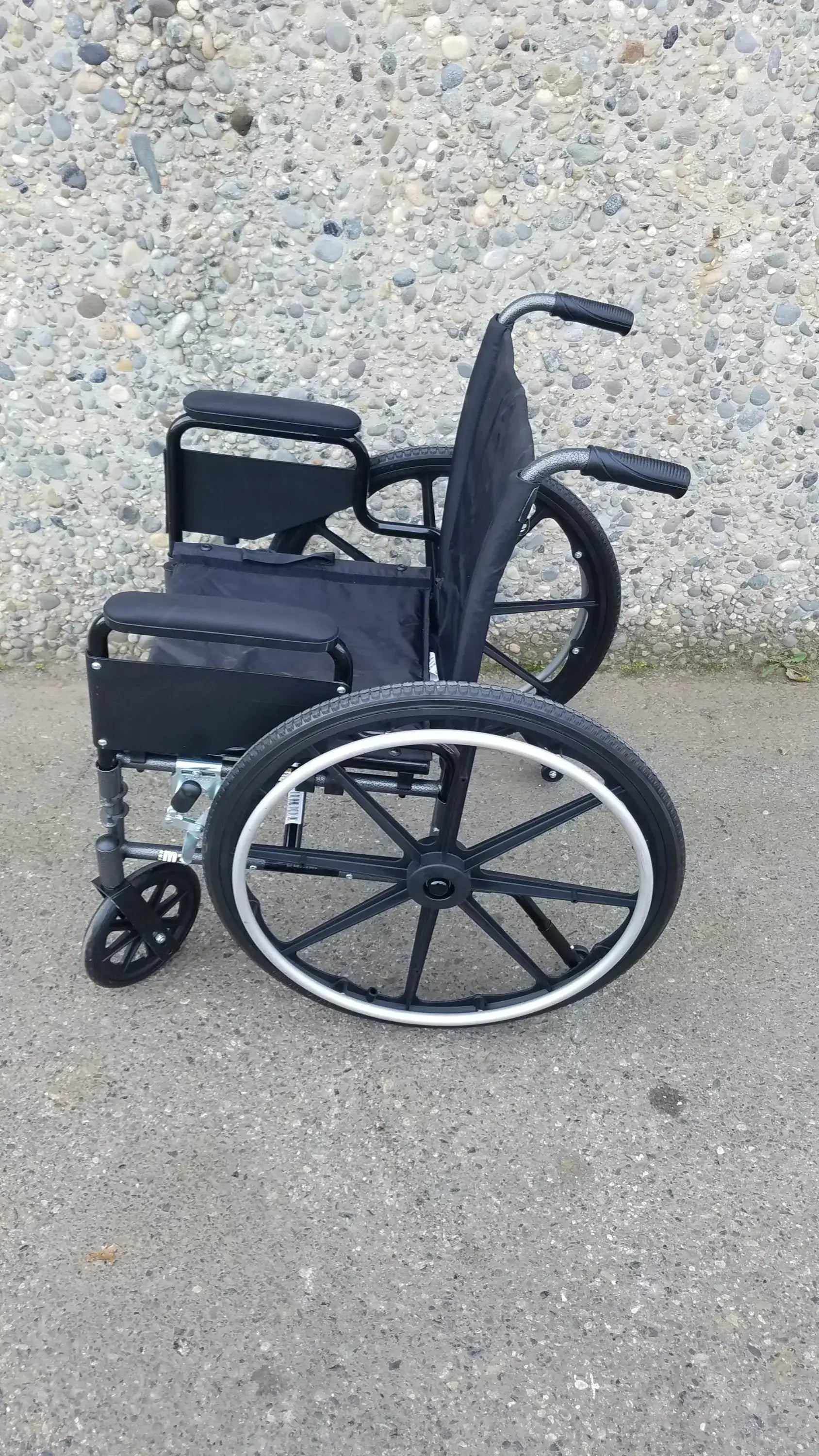 Reuse Medical Equipment M3 Manual Folding Wheelchair by Drive Medical Wheelchairs, second-hand product photo 13