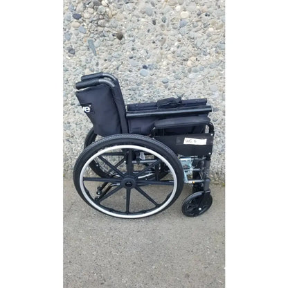 Reuse Medical Equipment M3 Manual Folding Wheelchair by Drive Medical Wheelchairs, second-hand product photo 1