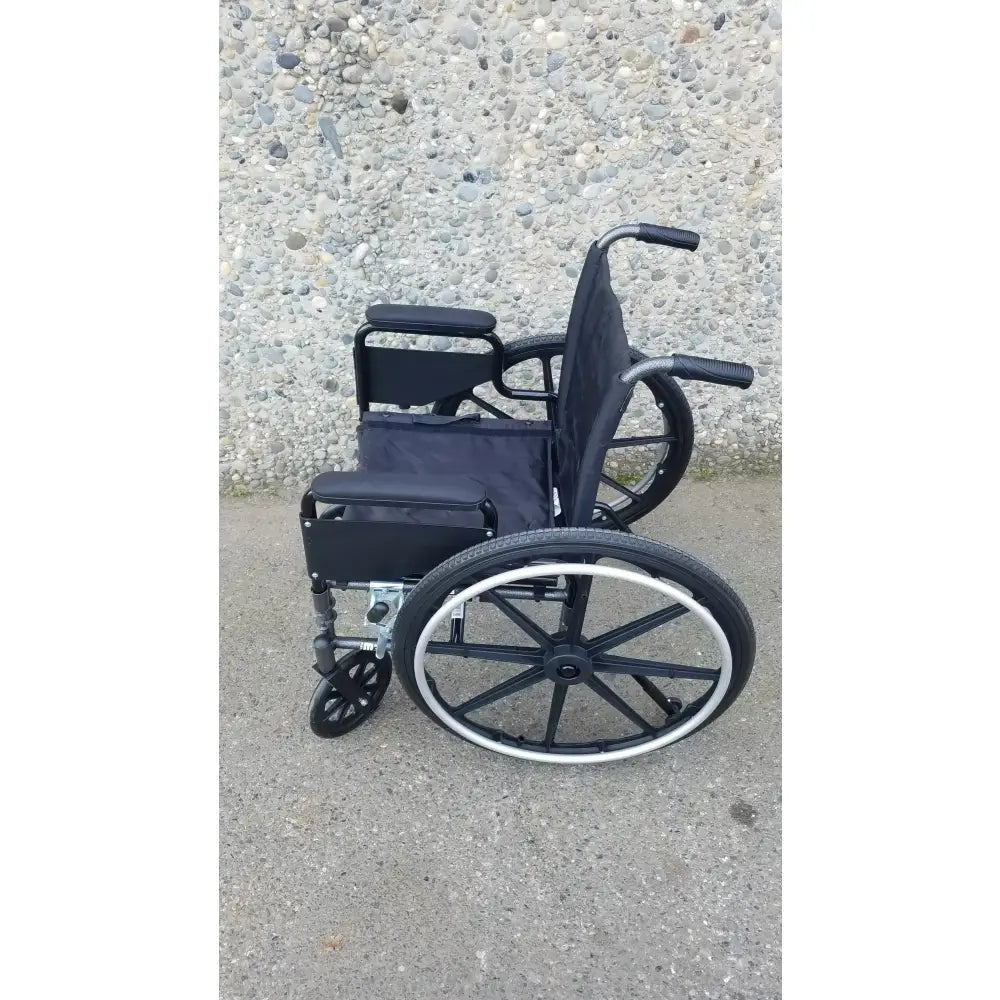 Reuse Medical Equipment M3 Manual Folding Wheelchair by Drive Medical Wheelchairs, second-hand product photo 17